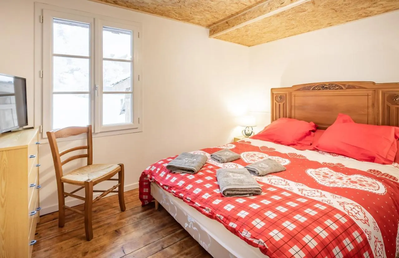 Le Chalet D'Auguste 2 A 12 Personnes Morzine